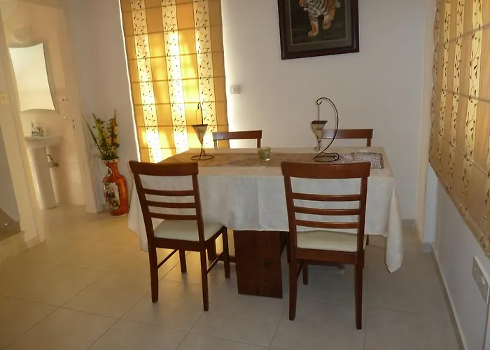 Papantonia Complex 17 Protaras