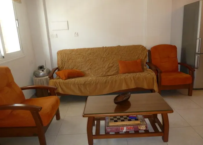 Papantonia Complex 17 Protaras