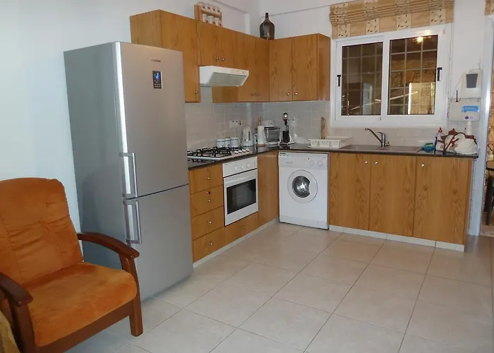 Papantonia Complex 17 Willa *